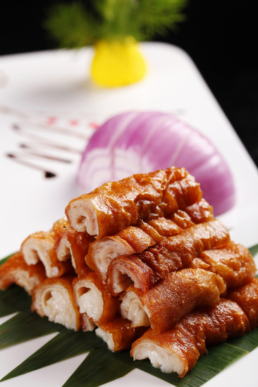 餐桌上的藝術 脆皮大腸的美食攝影之道